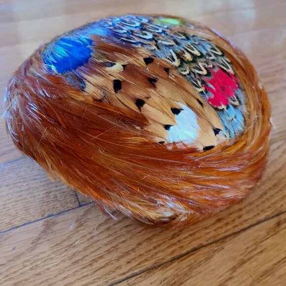 VINTAGE PEACOCK FEATHER HAT STUNNING PHEASANT WOMEN'S HAT pin up 40's50's60'scla - Picture 1 of 5